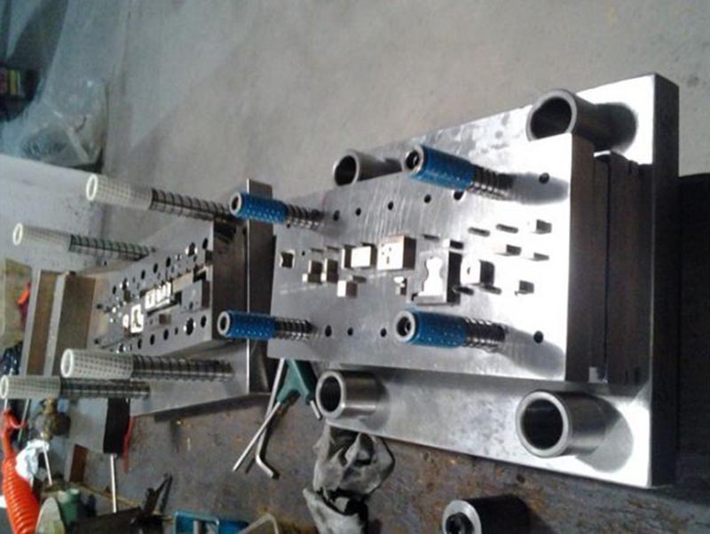 西宁模具制造-12